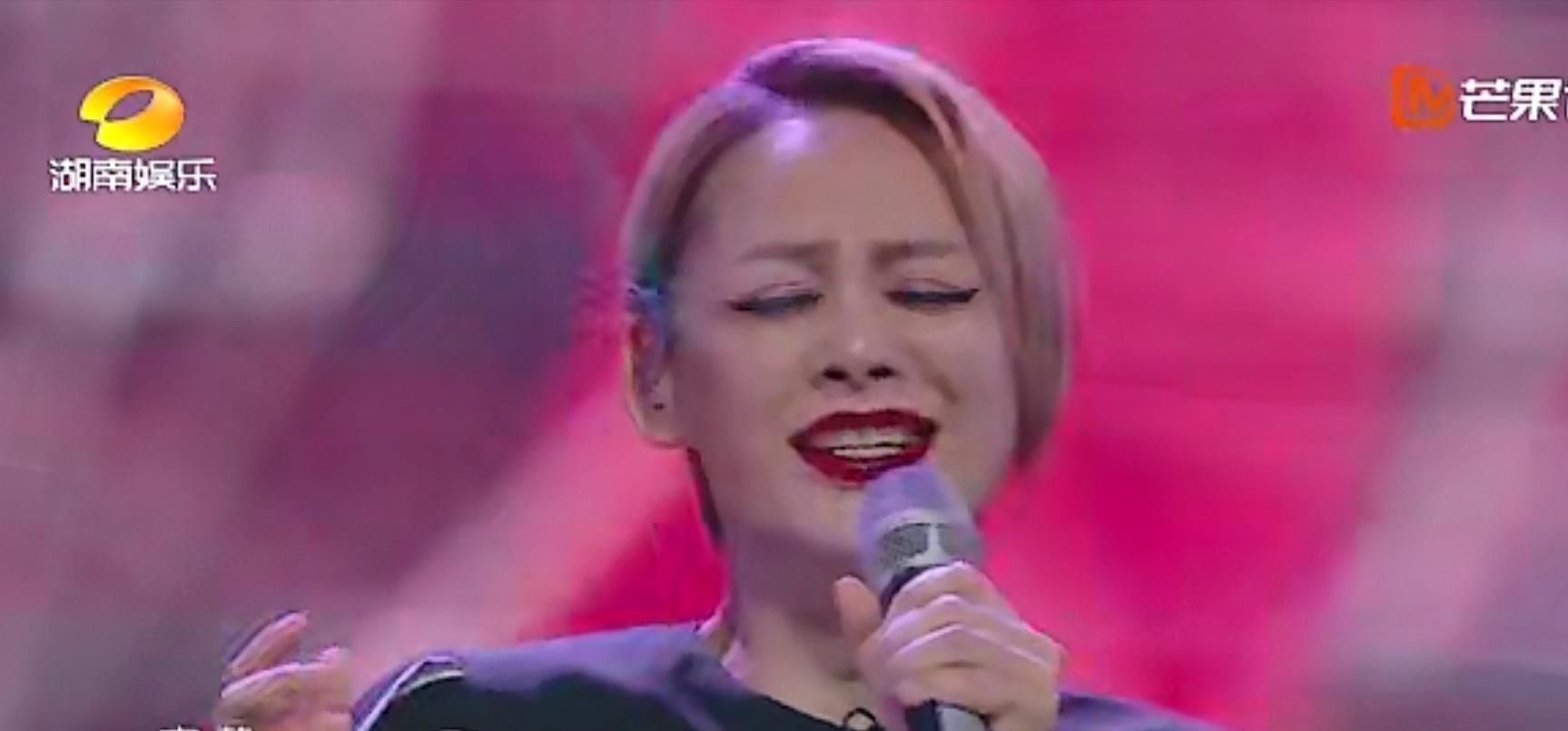  姐姐|复活换位赛: 21位姐姐只有4位全开麦, 张含韵输得很漂亮!