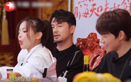  导演|极限挑战去西藏录制，导演吹捧自己的业绩，鸡条粉丝：当我们傻？