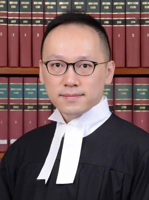 被判|香港少年向警察宿舍投汽油弹被判3年感化令，法官：要考虑他自身利益