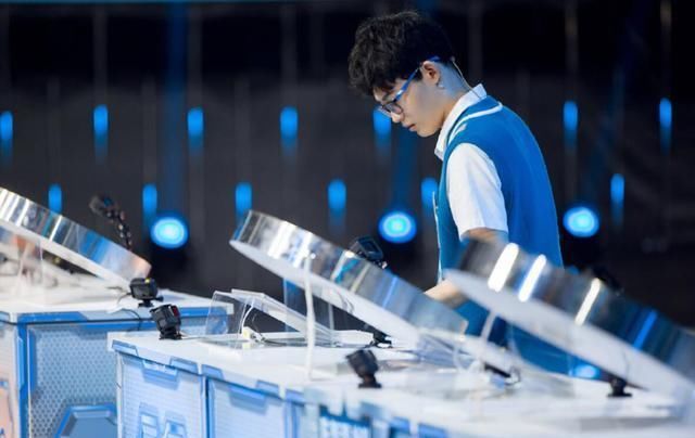  压力|《最强大脑》以三轮比赛总时长决胜负，是用时间压力证明题目简单吗？