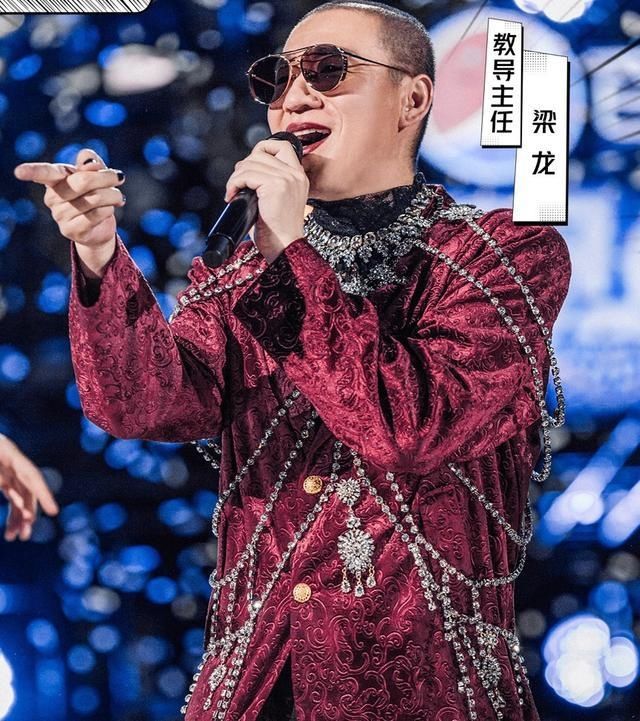  欧阳|王菲前男友变中老年美妆博主？爱与欧阳娜娜斗嘴，为何被网友喊停