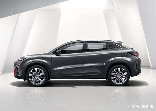  黑马|国产SUV“黑马”迎来销量爆发，1.5T蓝鲸动力，下单一个月无车