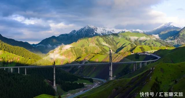 自驾|憋疯了!15条醉美新疆自驾线,正适合七八月挑一条出发!