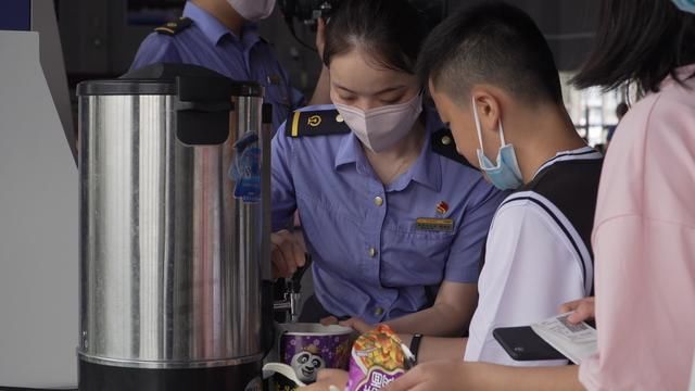 客流|武铁多项举措助力三峡铁路客流回暖