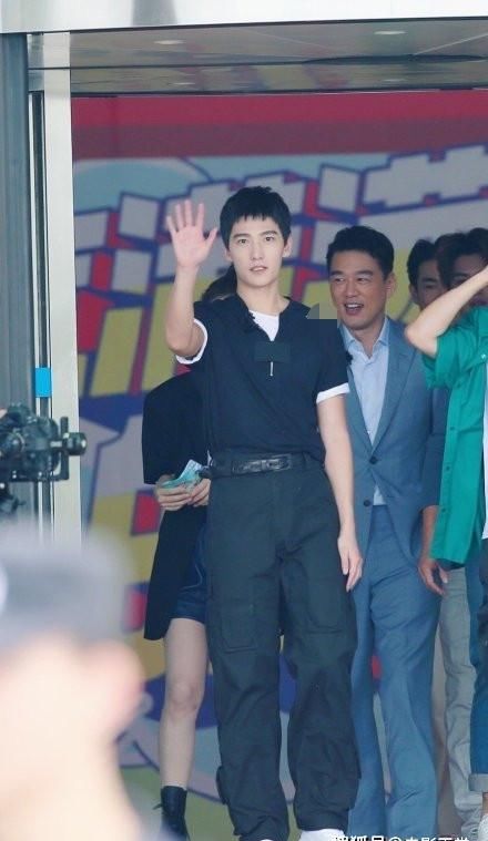  元气|《元气满满的哥哥》官宣，杨洋担当大任，唯一女嘉宾要成团宠了