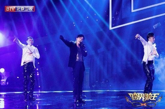  跨界|《跨界歌王》第五季火药味升级 乐评人口出“狂”言“怼”全场？