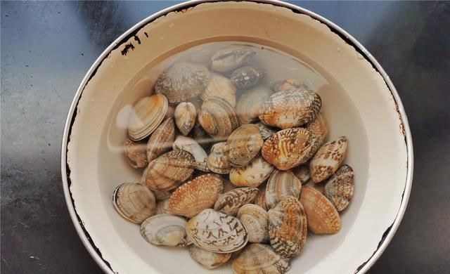 花甲|人气火爆的花甲粉,在家也能做,十分简单,比外面做的还好吃