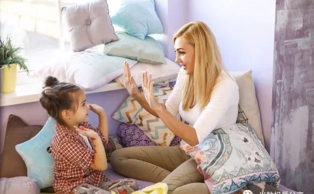 米粒妈|别信贵人语迟，宝宝语言发展黄金期，这样做最有效！