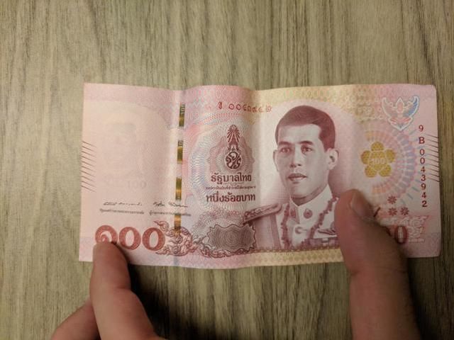  兰波|男子吸毒醉酒后袭警，身中两枪仍不停手，被警察果断击毙