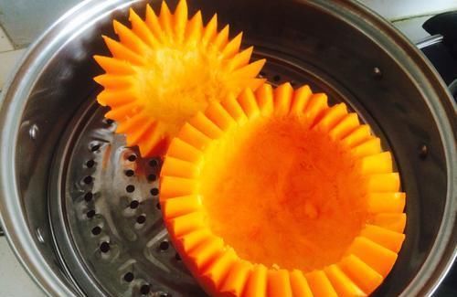  南瓜|奶奶做的奶香小米南瓜粥，7个月的小孙子吃了3碗