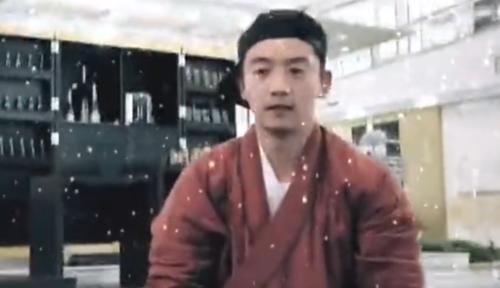  得知|跑男100期全勤的郑恺，仅有一期中途放弃录制，得知原因：催泪！