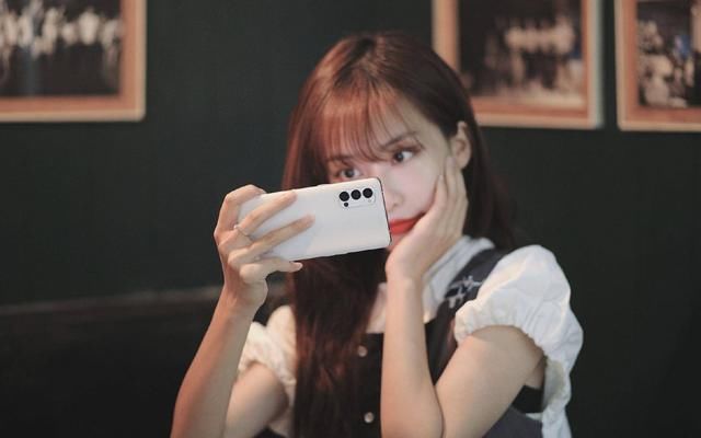 少女|两大人气女团抢资源!THE9 VS 硬糖少女303,神仙合作谁能拿下?