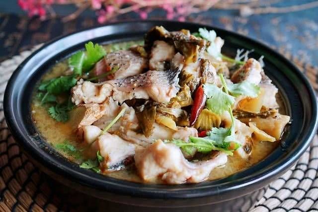  酸菜鱼|经典酸菜鱼，厨房小白想一次做成功，掌握这几个窍门，半分钟就会