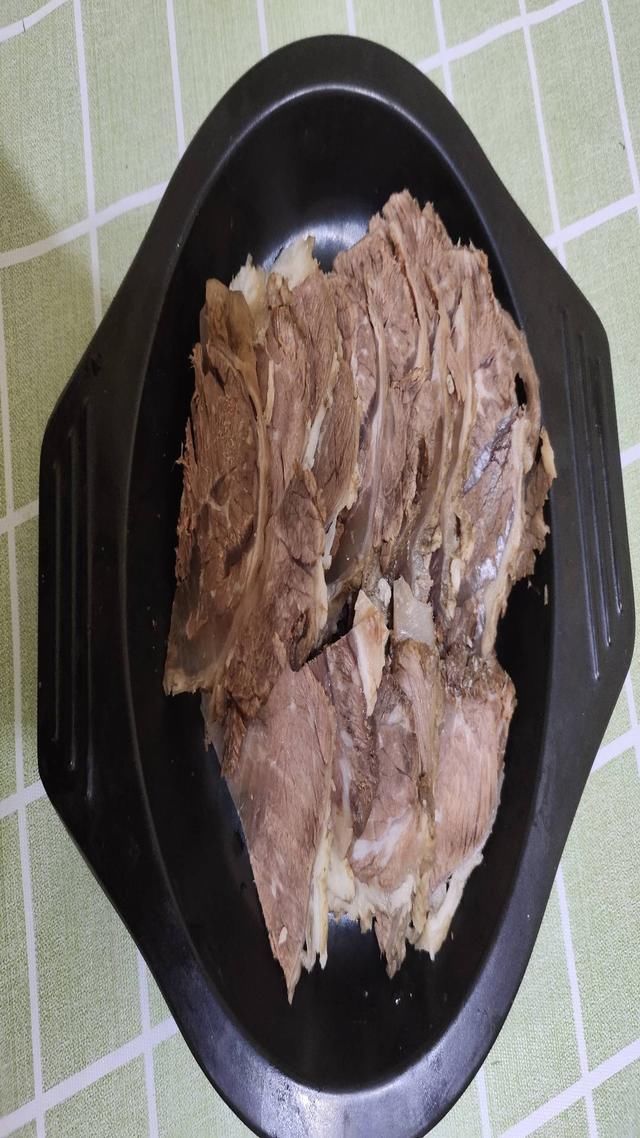 调料|炖牛肉最“忌”这种调料，加了相当于在毁肉，很多人都还不懂