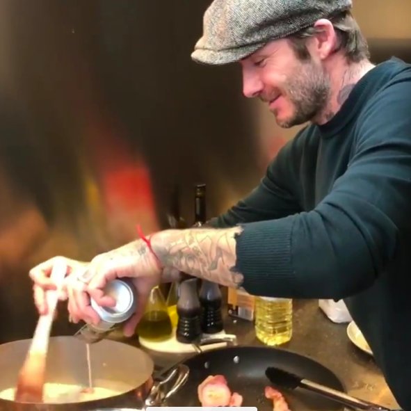  有望|曝贝克汉姆爱上烹饪，晒美食照引选角团队注意，有望参加烘焙节目