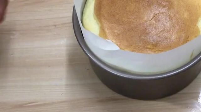  蛋糕|教你做蛋糕小秘诀，香甜软糯，跟着步骤来，新手一次就能成功