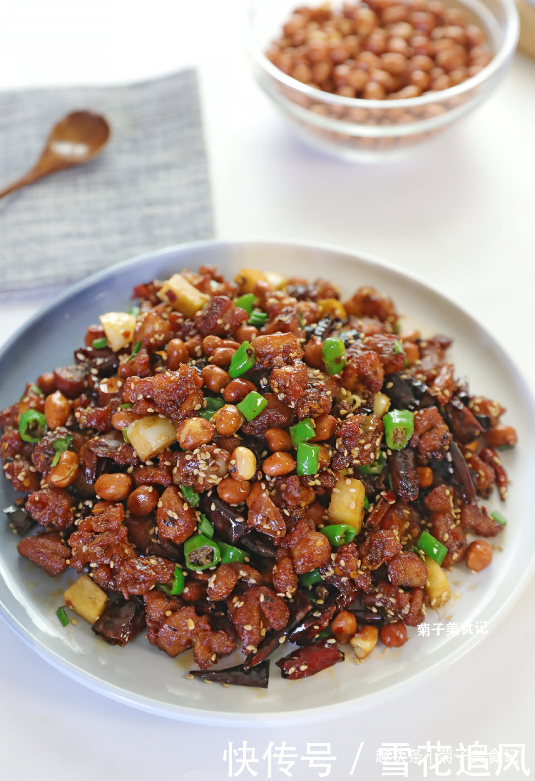 让鸡肉|经典川菜辣子鸡,4个鸡腿做一盘,下酒又下饭,看的流口水