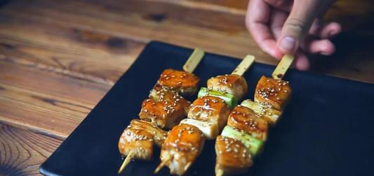  鸡肉|日式烧鸡肉串、油炸洋葱圈、微波炉蛋糕卷，网红美食自己也能做