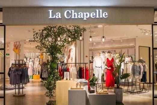 公司|又一巨头倒下：三年市值蒸发百亿，创始人辞职，公司大楼被出租