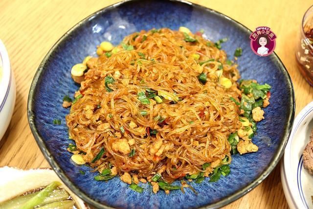 分钟|高考生的晚餐不含糊,快手妈妈25分钟搞定4菜1汤,荤素搭配合理