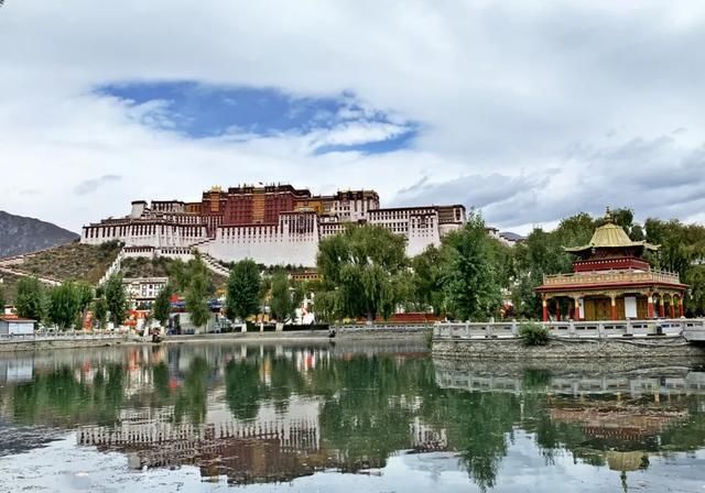 女人|旅行:曾经有一个女人,为我而去了西藏