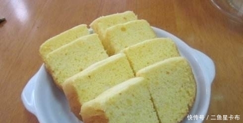 一看|5个鸡蛋、1碗面粉,不要烤箱也能做蛋糕,一看就会,适合初学者