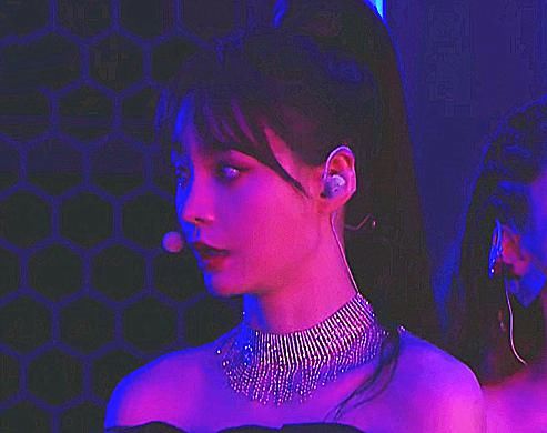  比赛|王智选择PK王霏霏，同队沈梦辰的表情现实了，这可是个比赛啊