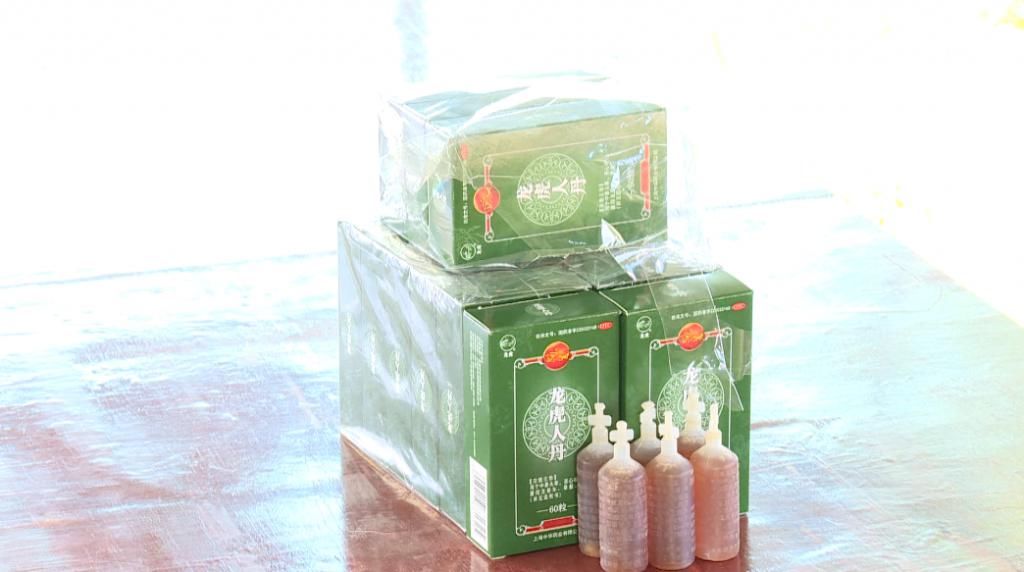  模式|最高40摄氏度！烧烤模式下江堤上的坚守……