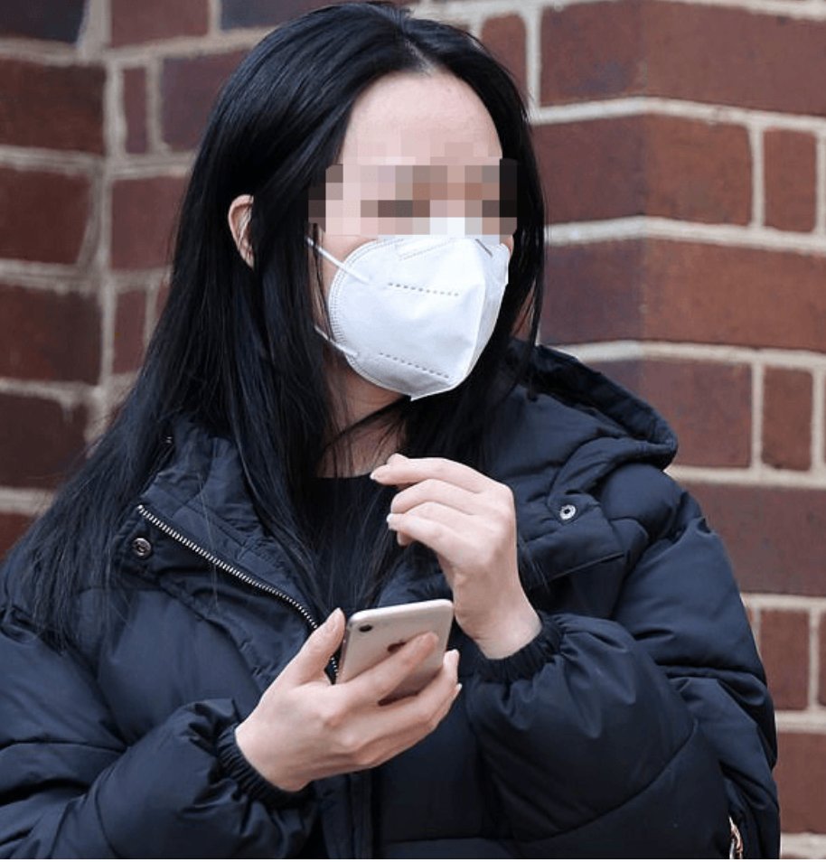 澳洲|澳洲两名女子群内聊新冠起争执 线下“约架”！当街互殴双双送医院