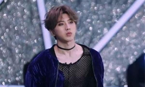  真名|原来“蔡徐坤”不是原名？当他的真名曝光后，网友直呼：幸亏改了