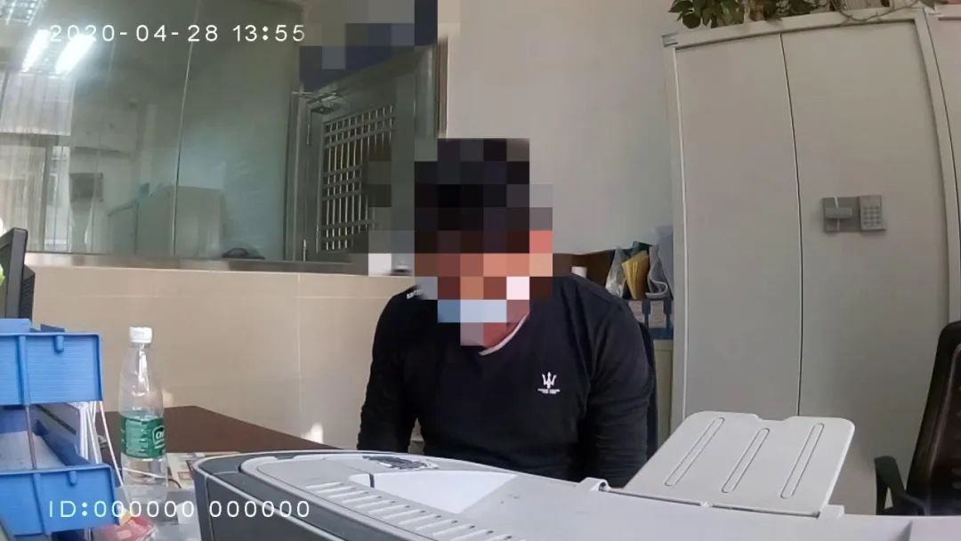 判刑|男子在斗门公交站台睡觉被小车飞撞当场丧命!车主夫妇双双被判刑!