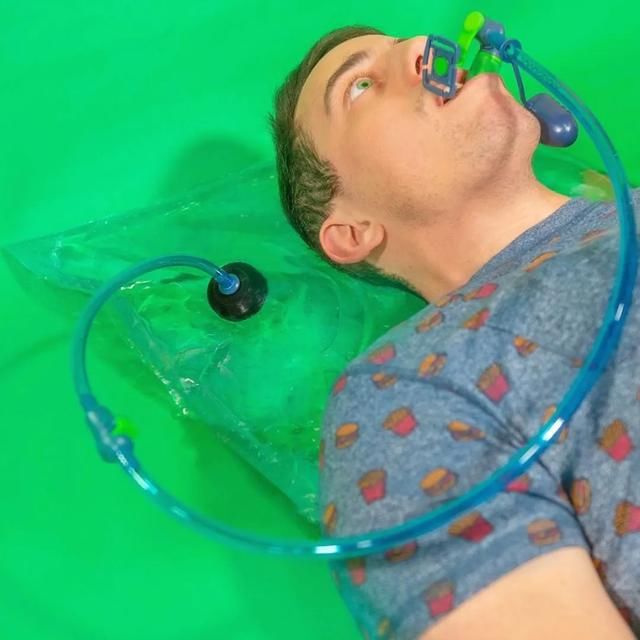  口罩|世界上最没用的设计！拥有后，我的生活更闹心了···