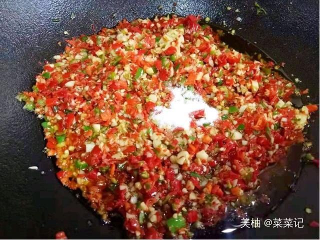 方式|换种方式做辣椒油，热油就不要乱浇了，关键这1步，又香又辣