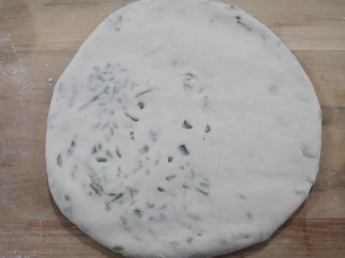 鸡蛋|最近家人吃葱花饼着迷,皮酥得掉渣,内软还咸香,网友:太馋人了