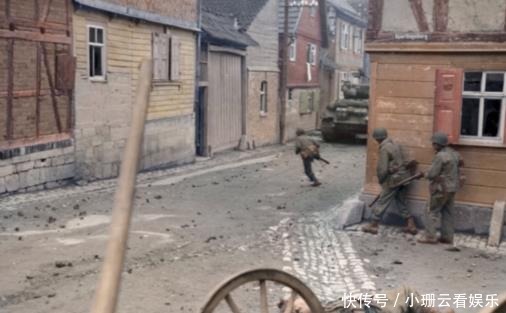 角落|罕见的二战彩色老照片！图二的一幕在战场的每一处角落都发生着