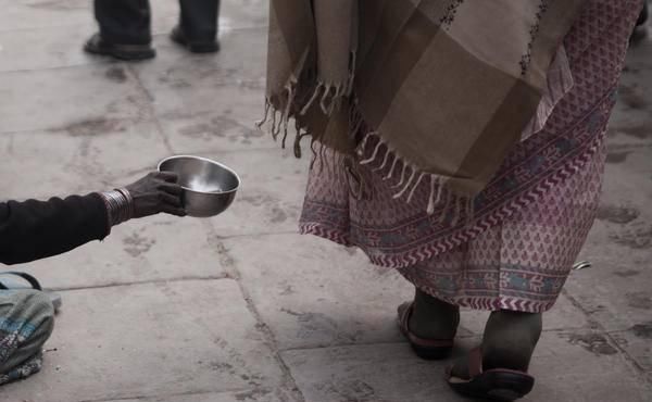  受伤|受伤的文明：印度