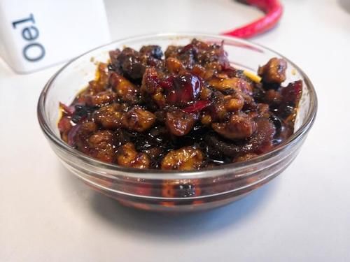 玩意|超市没人要的玩意,懂行的人抢着买,做成酱料,拿来拌饭超级好吃