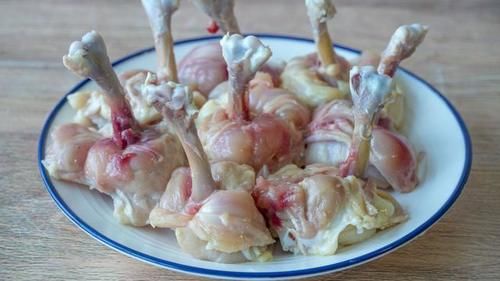  至少|最受欢迎的鸡翅做法，一口嫩滑一口酥香，至少两碗米饭打底，收藏