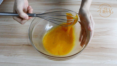  面包|面包吐司又做失败了？别扔！它还能变成蛋糕