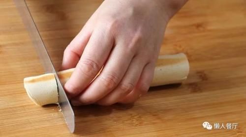 蛋糕|不用烤箱,不用电饭锅,这是用平底锅就能做的蛋糕卷,一次性成功