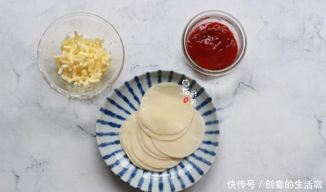 早餐|超人气快手早餐披萨,用饺子皮就能做,早知道就不买外面的披萨了