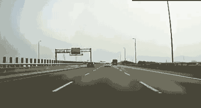  开车|压实线强行变道被举报，扣3分罚款200元，以后开车别再这么“随意”了！