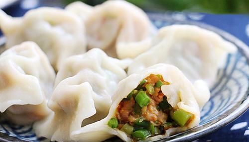 有人|用“豆角”包饺子，有人焯水有人直接包，教你正确做法，太香了