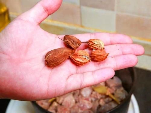 卤水|想吃卤菜不用买,58岁卤菜师傅教你万能卤水配方,学会卤啥都好吃