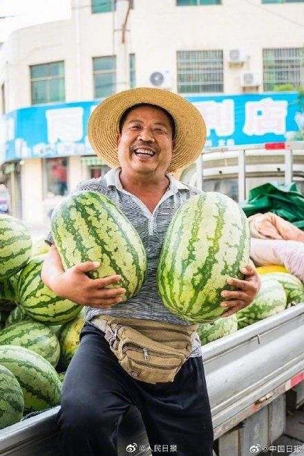 历史|90后小伙为上百位农村老人拍照：每个老人是一部历史