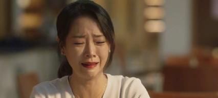  萧亚轩|富婆的「不快乐」，你也想象不到啊...