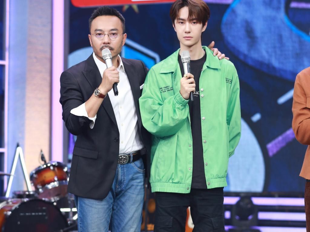 大神|王一博《街舞》遇大神,全场最活跃队长,网友:蓝忘机是他演的?