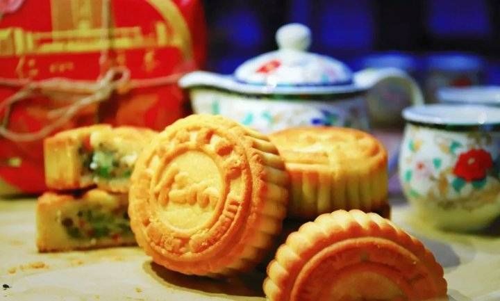 推出|滨州医学院推出定制月饼,学生凭“光盘”可在食堂领取