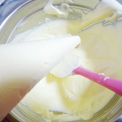  酸奶|酸奶戚风纸杯蛋糕