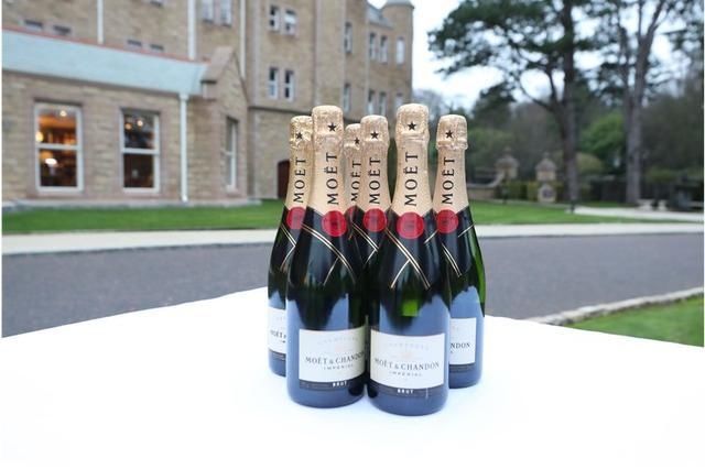 彩票大奖|匿名中奖者开奖第三天就来兑奖，将领4亿元满载而归